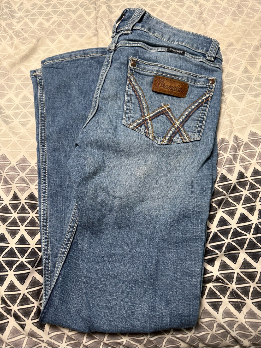 Wrangler Women's Light Blue Boot Cut Jeans with Embroidered Back Pocket